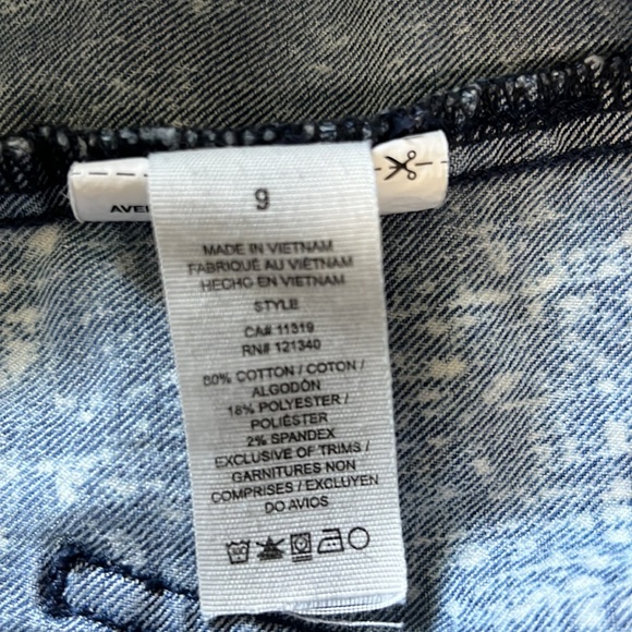 Garage shorts - Picture 3 of 4